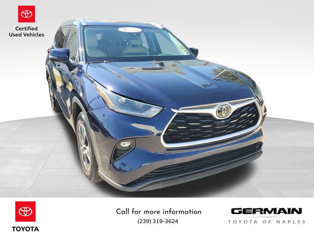 used 2021 Toyota Highlander car, priced at $26,772