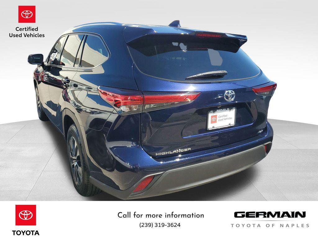 used 2021 Toyota Highlander car, priced at $26,772