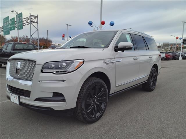 new 2024 Lincoln Navigator car, priced at $109,795