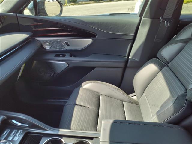 new 2025 Lincoln Nautilus car, priced at $72,160