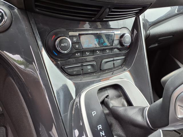 used 2013 Ford Escape car, priced at $7,995