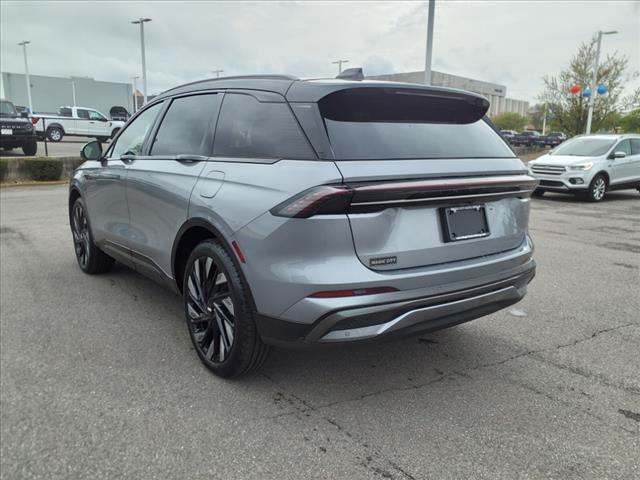 new 2025 Lincoln Nautilus car, priced at $68,455
