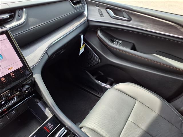 new 2025 Jeep Grand Cherokee car, priced at $65,235