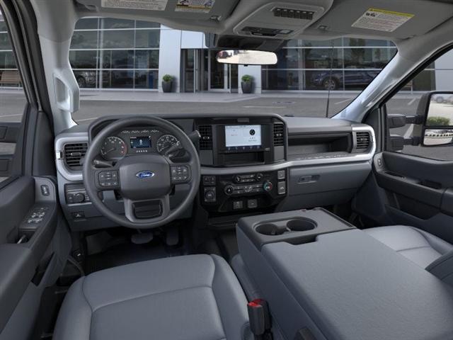 new 2025 Ford F-250 car, priced at $55,045