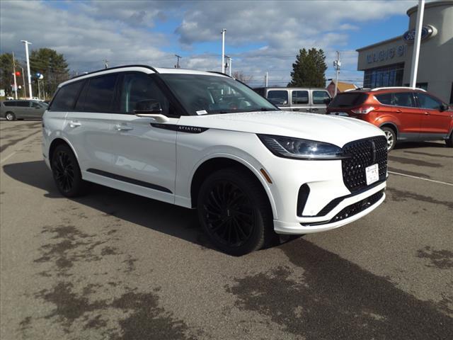 new 2025 Lincoln Aviator car, priced at $81,025