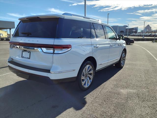 new 2024 Lincoln Navigator car, priced at $107,550