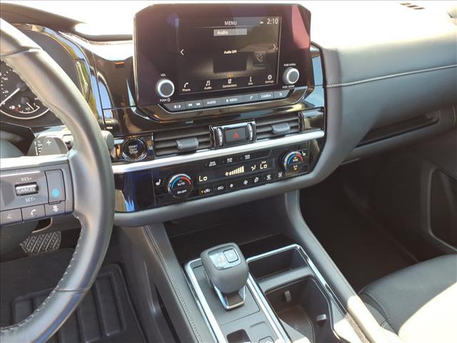 used 2025 Nissan Pathfinder car, priced at $32,000