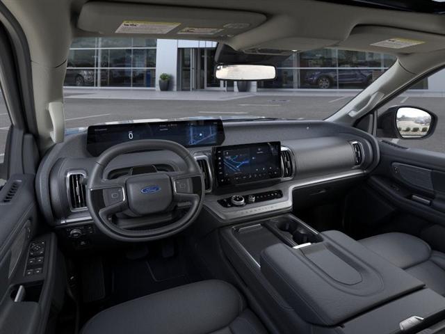 new 2025 Ford Expedition car, priced at $81,495