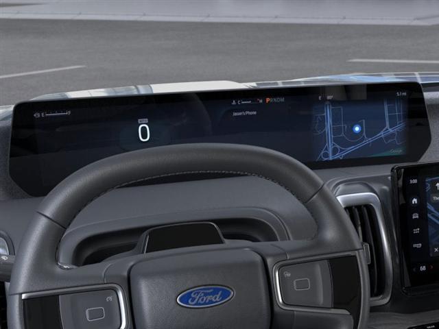 new 2025 Ford Expedition car, priced at $81,495