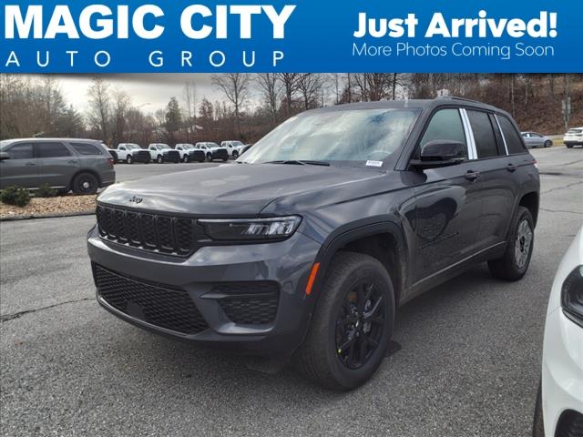 new 2025 Jeep Grand Cherokee car, priced at $46,530