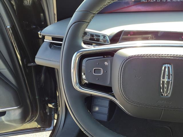 new 2025 Lincoln Nautilus car, priced at $67,705