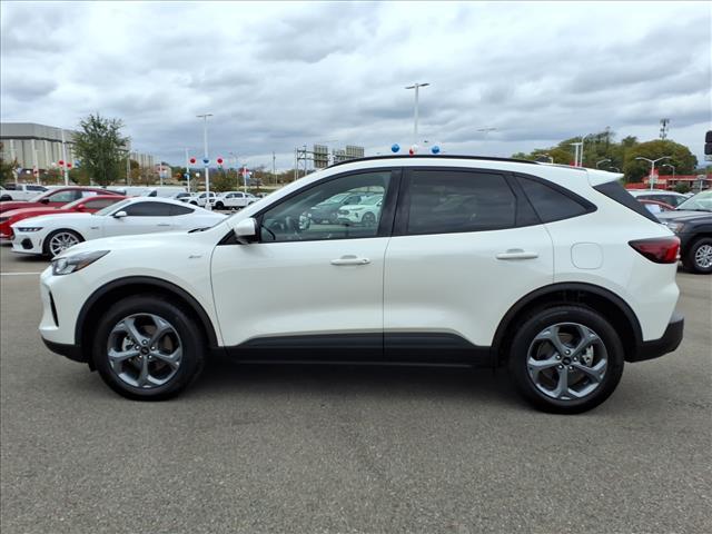 used 2025 Ford Escape car, priced at $38,915