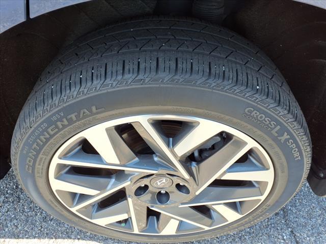 used 2023 Hyundai Santa Fe car, priced at $35,595