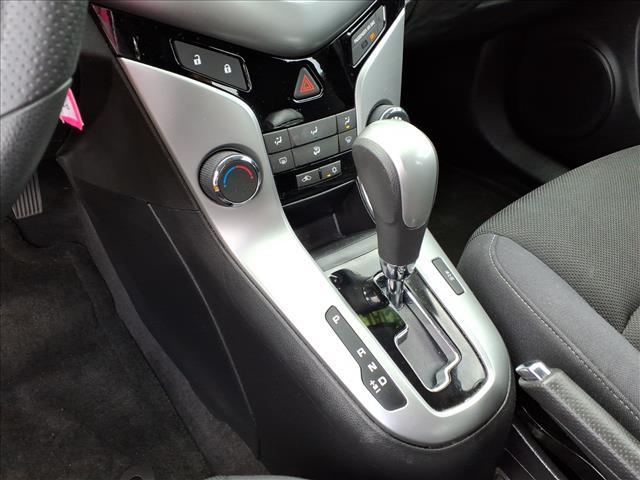 used 2014 Chevrolet Cruze car, priced at $12,595