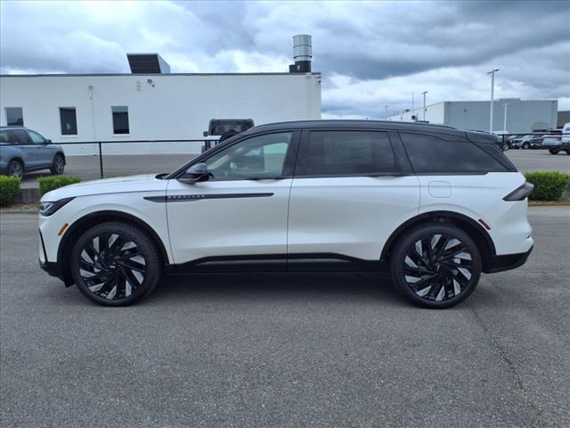 new 2025 Lincoln Nautilus car, priced at $70,910
