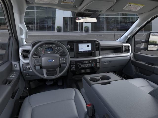 new 2025 Ford F-250 car, priced at $54,815