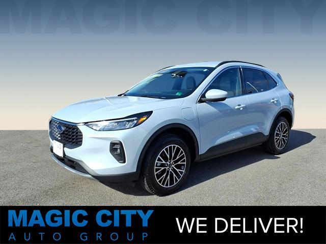 used 2025 Ford Escape car, priced at $40,115