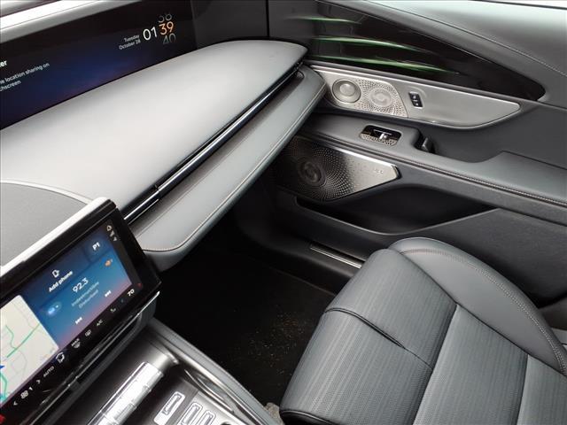 new 2026 Lincoln Nautilus car, priced at $67,452