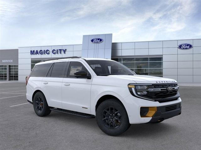 new 2025 Ford Expedition car, priced at $84,785