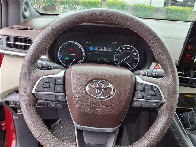 used 2024 Toyota Sienna car, priced at $59,995