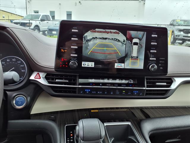 used 2024 Toyota Sienna car, priced at $59,995