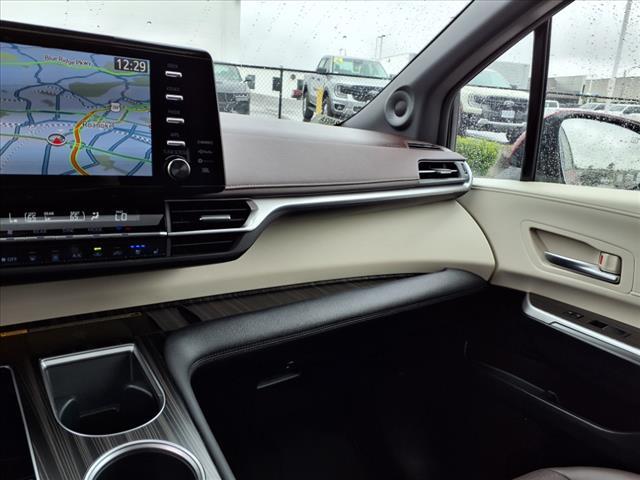 used 2024 Toyota Sienna car, priced at $59,995