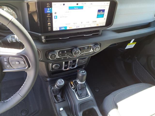 new 2025 Jeep Wrangler car, priced at $51,940