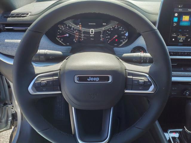 new 2025 Jeep Compass car, priced at $30,360