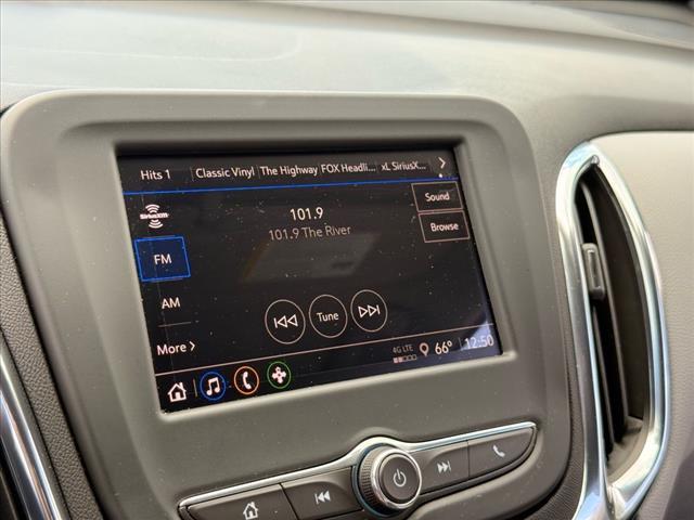 used 2023 Chevrolet Equinox car, priced at $25,500