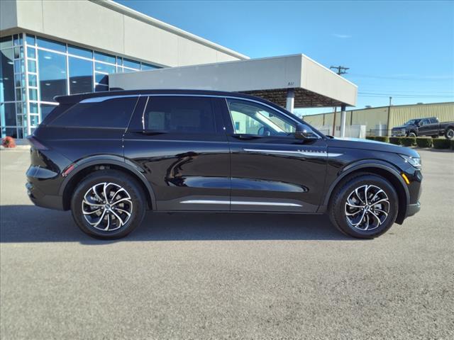 new 2025 Lincoln Nautilus car, priced at $58,270