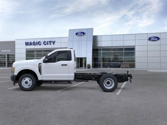 new 2025 Ford F-350 car, priced at $53,956