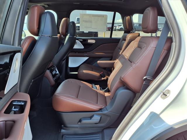 new 2025 Lincoln Aviator car, priced at $79,030