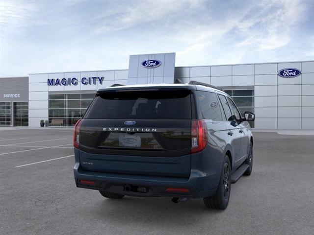 new 2025 Ford Expedition car, priced at $73,040