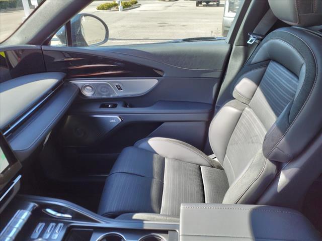new 2025 Lincoln Nautilus car, priced at $72,160