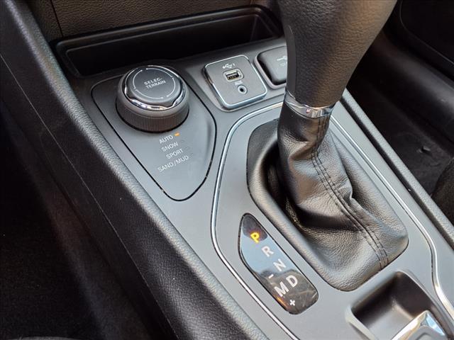 used 2019 Jeep Cherokee car, priced at $15,500