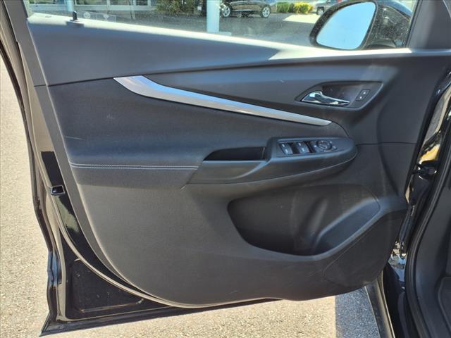 used 2023 Chevrolet Bolt EUV car, priced at $24,999