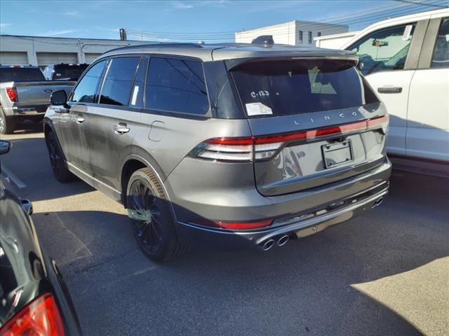 new 2025 Lincoln Aviator car, priced at $81,425