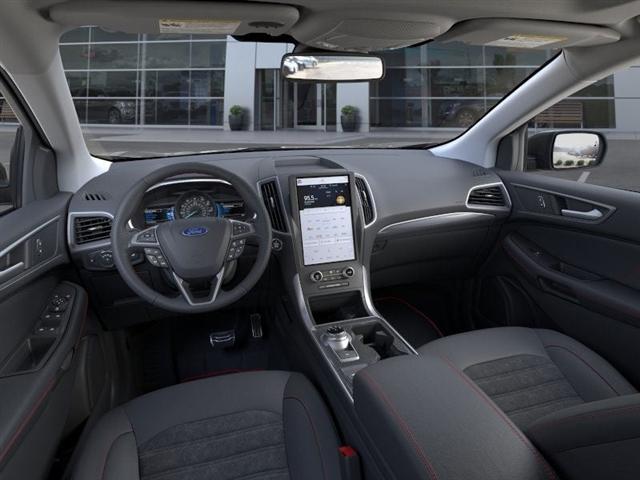 used 2024 Ford Edge car, priced at $43,400