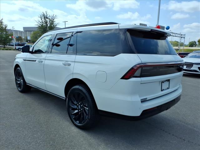 new 2025 Lincoln Navigator car, priced at $103,497