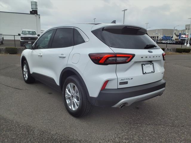 used 2024 Ford Escape car, priced at $26,000