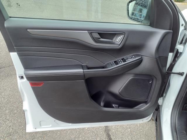 used 2024 Ford Escape car, priced at $26,000