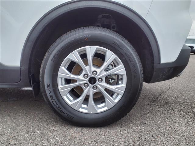 used 2024 Ford Escape car, priced at $26,000