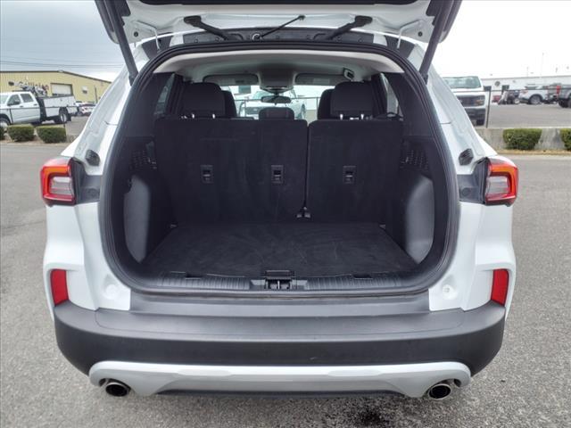 used 2024 Ford Escape car, priced at $26,000