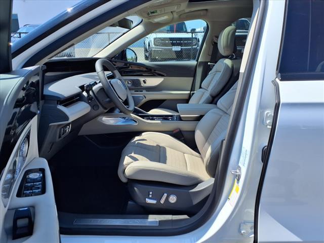 new 2025 Lincoln Nautilus car, priced at $65,491