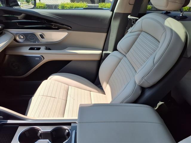 new 2025 Lincoln Nautilus car, priced at $65,491