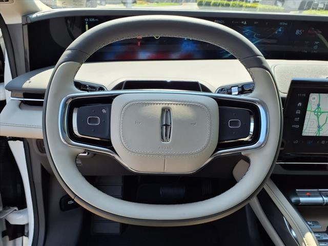 new 2025 Lincoln Nautilus car, priced at $65,491