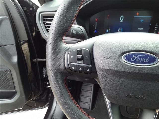 used 2024 Ford Escape car, priced at $26,400