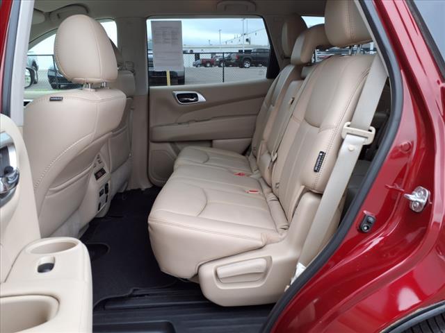 used 2019 Nissan Pathfinder car, priced at $20,000