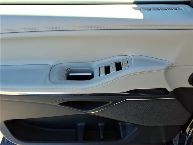 new 2025 Lincoln Navigator car, priced at $102,090