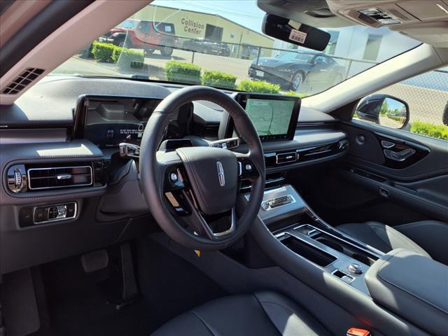 new 2025 Lincoln Aviator car, priced at $68,615